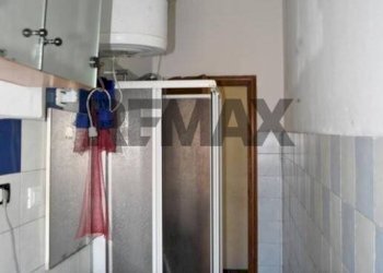 Bagno - Three-room apartment Via Carlo Morbio
 
8b, Novara - photo 8