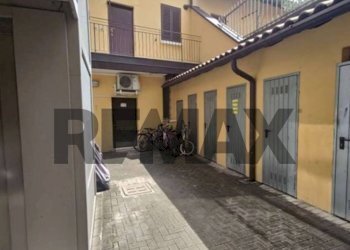 Edificio all\'aperto - Appartamento Piazza Anita Garibaldi
 
1, Milano - foto 2
