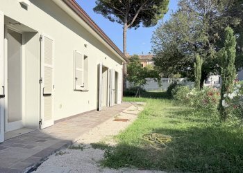 Foto 2 - Villa Viale Zara
19, Pesaro - foto 2