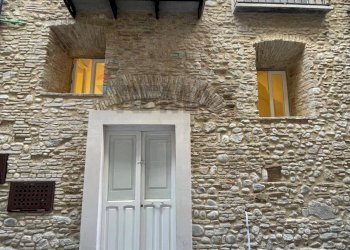 Edificio all\'aperto - One-room apartment via Alfonso De Blasio
21, Benevento - photo 1