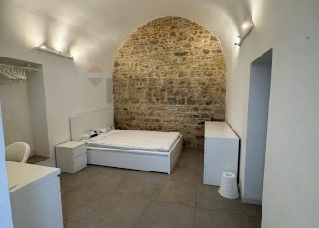 Bagno - One-room apartment via Alfonso De Blasio
21, Benevento - photo 2