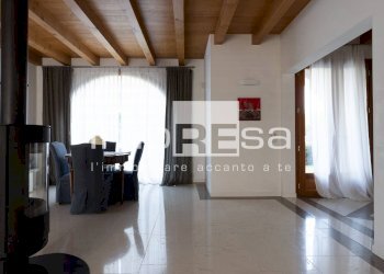 Foto 3 - Villa VIA CALLALTA
 
40, Silea - photo 3