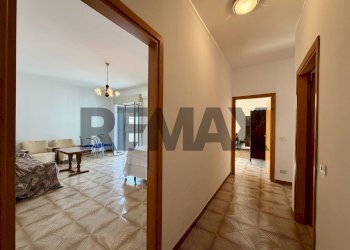 Hall / corridoio - Appartamento Via Giuseppe Mazzini
 
114, Pozzallo - foto 20