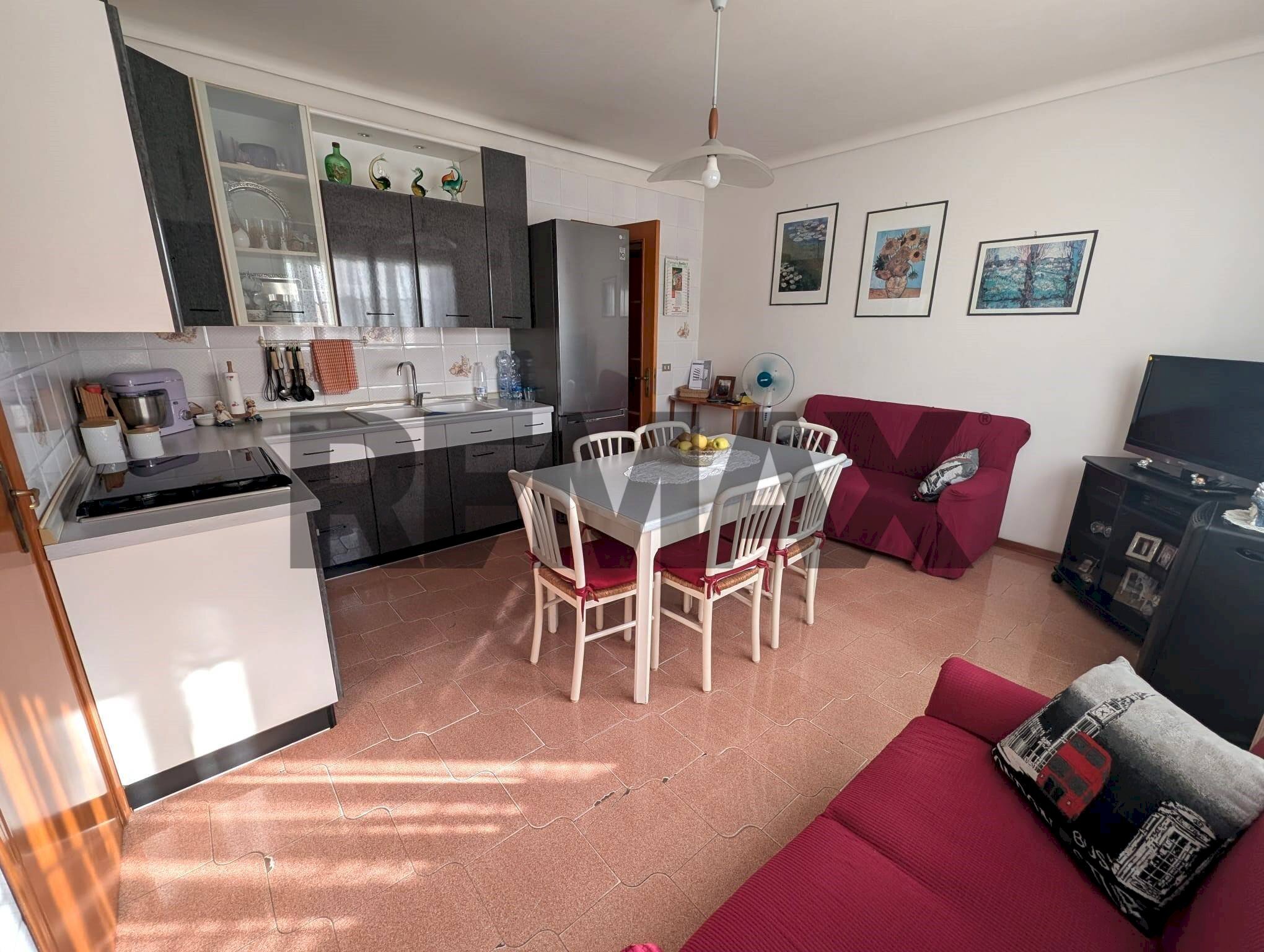 Sala da pranzo - Apartment Via Ortigia
 
5, Ragusa - photo 1