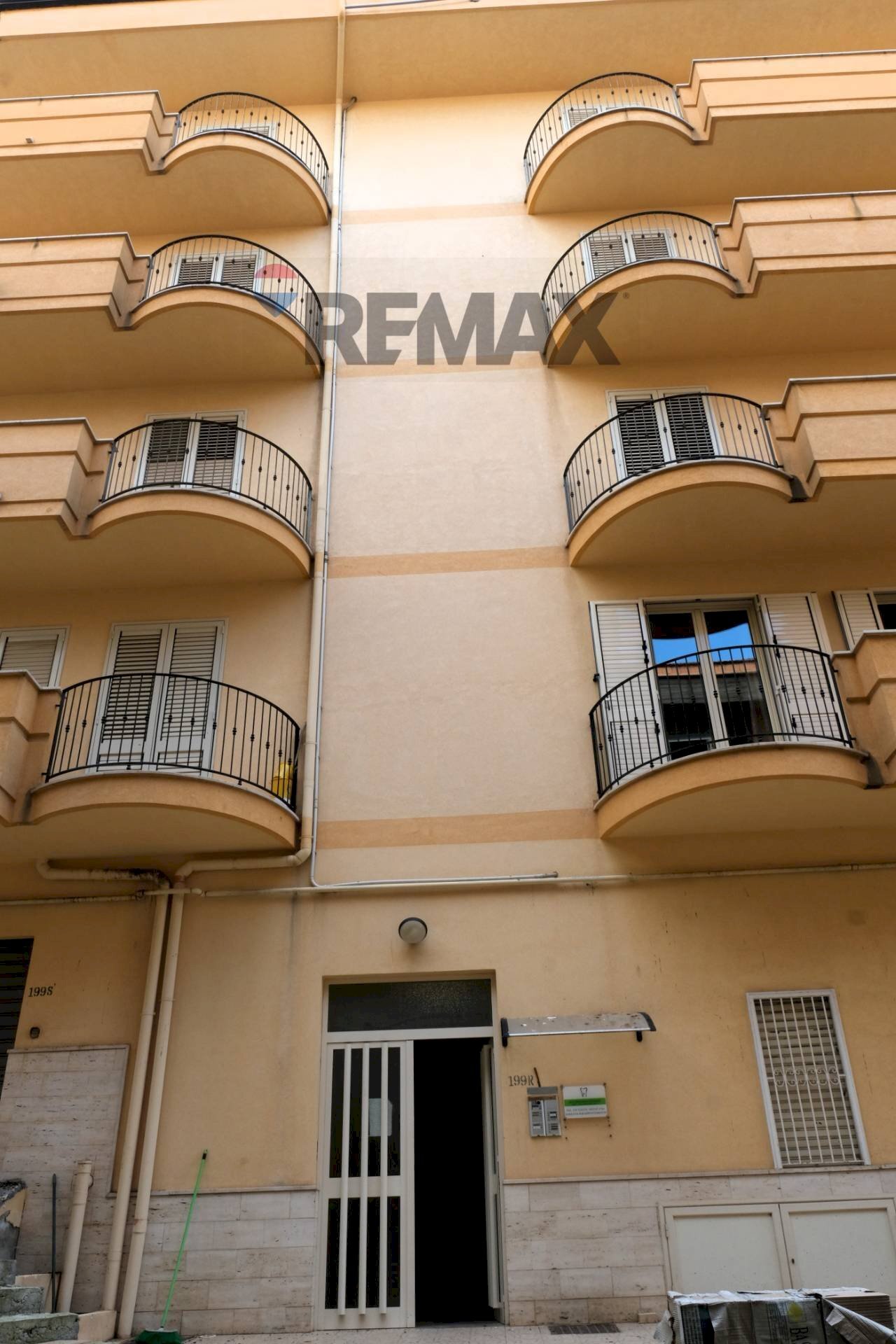 Edificio all\'aperto - Appartamento Viale Aldo Moro
199, Favara - foto 3