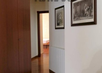 Hall / corridoio - Appartamento Viale Aldo Moro
 
199, Favara - foto 10