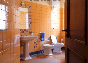 Bagno - Appartamento Viale Aldo Moro
 
199, Favara - foto 17