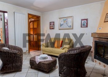Soggiorno - Semi-detached house Salita San Paolo
 
14, Campobasso - photo 7