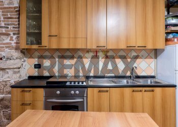 Cucina - Semi-detached house Salita San Paolo
 
14, Campobasso - photo 32