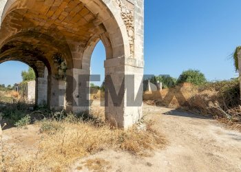 Non correlato - Rustic sp 58
 
SNC, Siracusa - photo 5