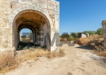 Edificio all\'aperto - Rustic sp 58
 
SNC, Siracusa - photo 7