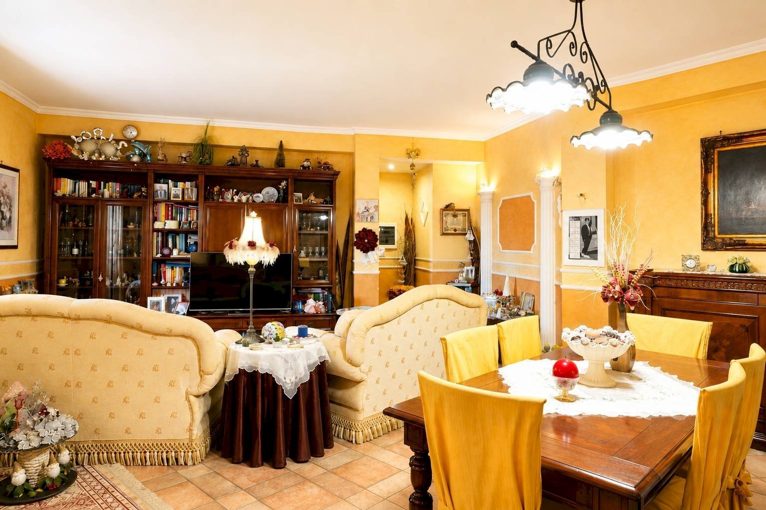 Foto 1 - Appartamento via Santi Elena e Costantino
 
28, Aci Catena - foto 1