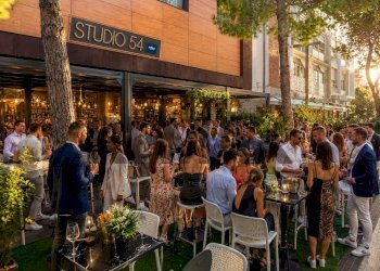 Non correlato - Attività Commerciale Viale Corridoni
 
29, Riccione - foto 3