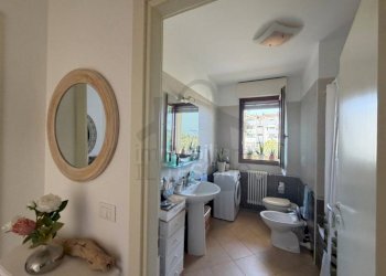 Bagno - Trilocale via Benigno Zaccagnini, 8, Rimini - foto 16
