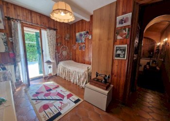 Camera da letto - Villa via Mogadiscio, 68, Genova (neighborhood Molassana) - photo 19