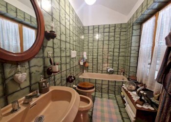 Bagno - Villa via Mogadiscio, 68, Genova (neighborhood Molassana) - photo 35