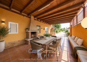 Veranda - Casa indipendente corso Cesare Vergine, Tuglie - foto 1