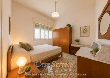 Camera da letto - Casa indipendente corso Cesare Vergine, Tuglie - foto 2