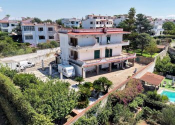 VISTA DRONE - Casa semi indipendente via madonna del pantano
 
131, Giugliano in Campania - foto 2