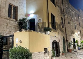 Edificio all\'aperto - Appartamento VICO MOROLA
 
44, Trani - foto 11