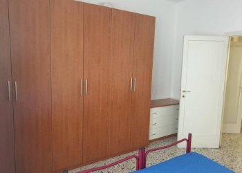 Camera da letto - Three-room apartment Borgo Zaccagni, 3, Parma - photo 8