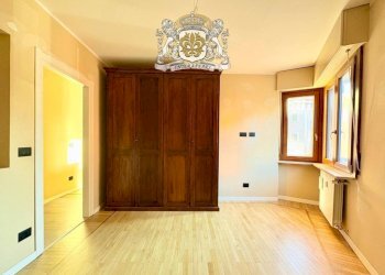 Camera da letto - Three-room apartment via Giovanni Lovera, 33, Borgo San Dalmazzo - photo 46