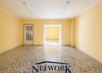 Foto 5 - Negozio Piazza B. Pezzati Anna
25, Guidizzolo - foto 5