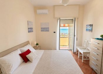 Camera da letto - Two-room apartment via Fortuna, 3, Anzio - photo 1