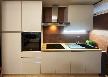 cucina - Trilocale Via Roma, Massa - foto 7