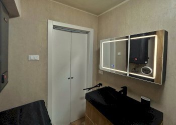 bagno - Trilocale Via Roma, Massa - foto 11
