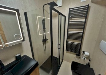 bagno - Trilocale Via Roma, Massa - foto 15