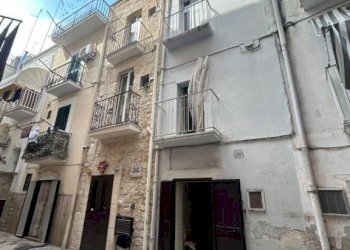 Facciata - Stabile - Palazzo strada Arco Basso, 18, Bari - foto 12