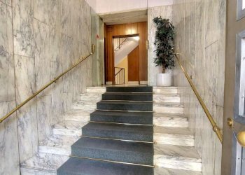 ANDRONE - Three-room apartment via Pozzo Strada, 25/b, Torino (neighborhood Pozzo Strada) - photo 2