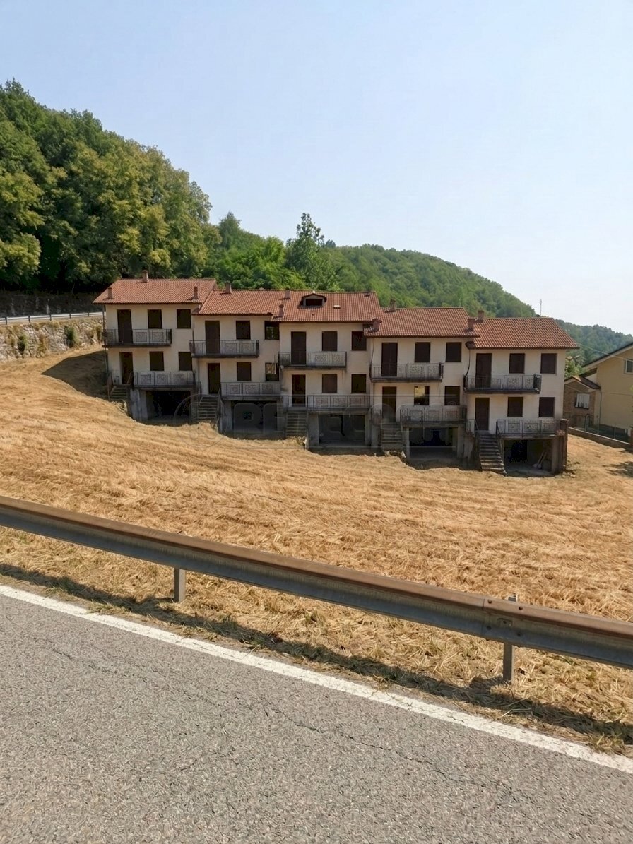Esterno - Casa semi indipendente Altissimo - foto 1