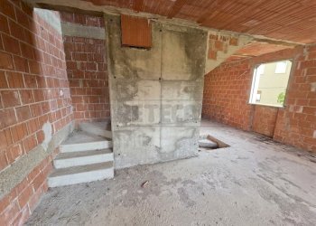 Interno primo piano - Casa semi indipendente Altissimo - foto 2