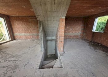 Interni primo piano - Casa semi indipendente Altissimo - foto 4
