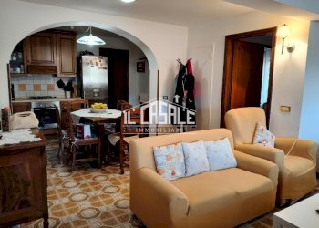 1viamontalloro - Three-room apartment Dicomano - photo 1