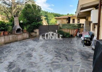 27viamontalloro - Three-room apartment Dicomano - photo 27