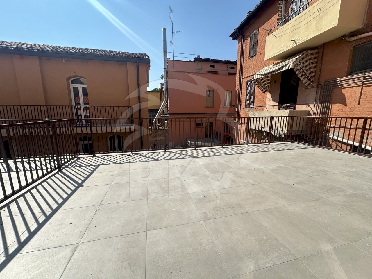 Terrazzo - Trilocale Via Emilia Ponente 264, Bologna - foto 2