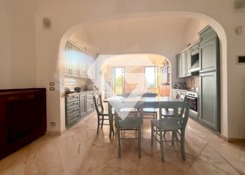 soggiorno - Four-room apartment Corso Roma, Loano - photo 9