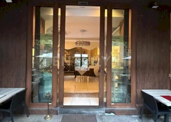 IMG_1196 - Locale Commerciale Via Lago di Nicito 23, Catania - foto 9