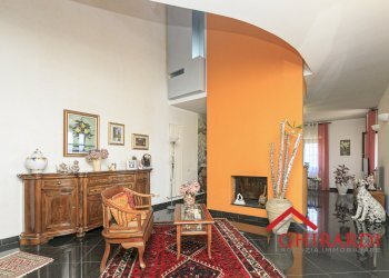 1.1 INGRESSO - Villa Via Coronata 109, Genova (neighborhood Cornigliano) - photo 2