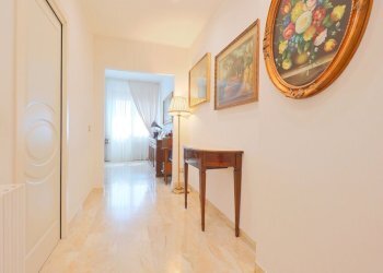 Corridoio - Apartment Via Plinio 87, Taranto - photo 8