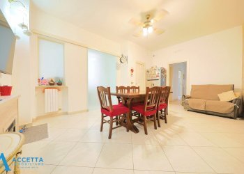 Sala pranzo - Apartment Via Plinio 87, Taranto - photo 10