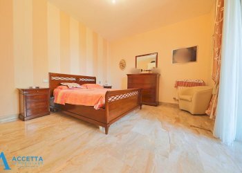 Camera da letto - Apartment Via Plinio 87, Taranto - photo 18