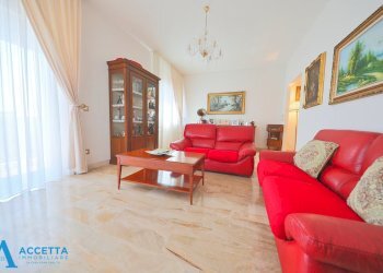 Salone - Apartment Via Plinio 87, Taranto - photo 27