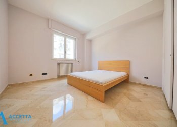 Stanza - Appartamento Via Umbria 19, Taranto - foto 14