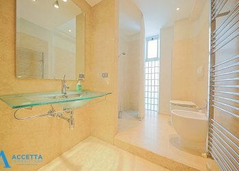Bagno - Appartamento Via Umbria 19, Taranto - foto 16