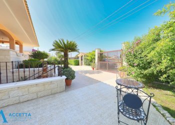 Giardino - Villa Via Fior d'Agave 10, Taranto - photo 3