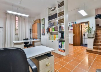 IMG_4153 - Office Via Borgonuovo 10, Bologna (neighborhood Centro Storico) - photo 7